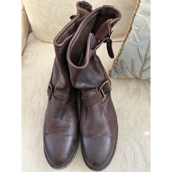 VINTAGE SHOE COMPANY Women's VERONICA Brown Moto Ankle Boots